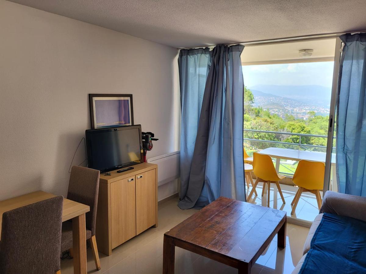 Vue Mer Et Esterel Sur La Baie De Cannes Théoule-sur-Mer Dış mekan fotoğraf